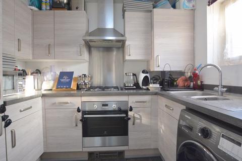 2 bedroom semi-detached house to rent, Hurrell Drive, Harrow
