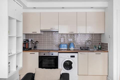 1 bedroom apartment for sale, Old Compton Street, London W1D