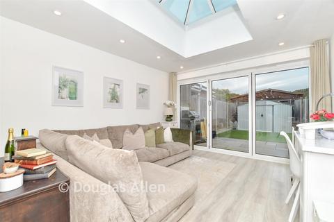 undefined, Church End Lane, Wickford SS11