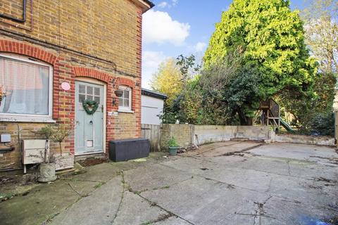 4 bedroom semi-detached house for sale, Mill Hill, Deal, Kent, CT14 9EW