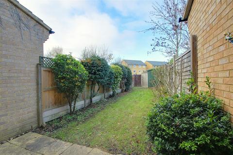 undefined, Roman Gardens, Kings Langley