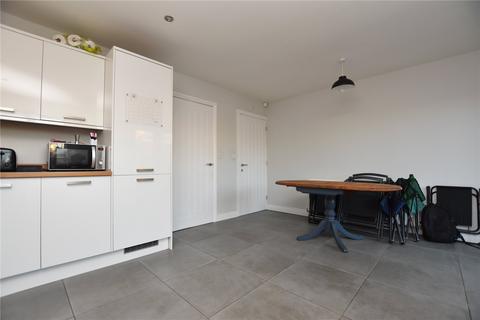 3 bedroom semi-detached house for sale, Conference Place, Leeds, West Yorkshire