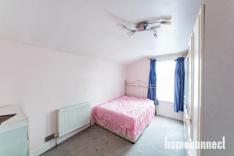 undefined, Shelley Avenue, London