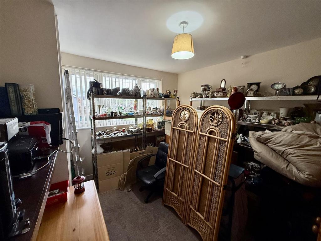 Front Bedroom