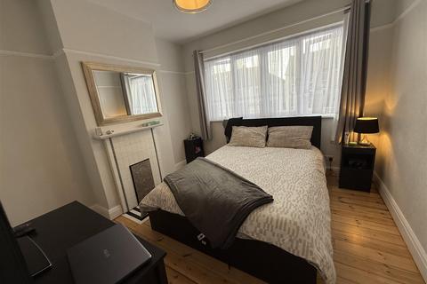 undefined, Himley Road, SW17