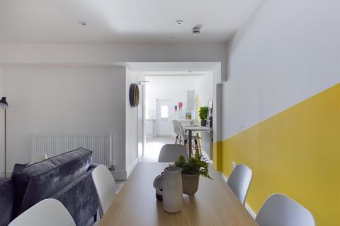 6 bedroom house to rent, Monks Road, Lincoln LN2