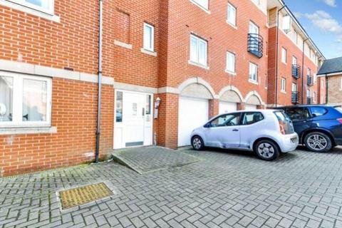 undefined, Saltash Road, Swindon SN2