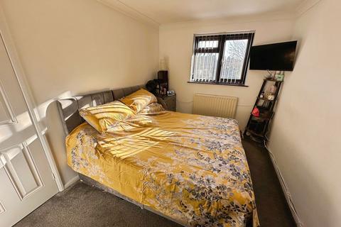3 bedroom end of terrace house for sale, South Street, Coalville LE67