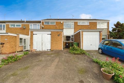 3 bedroom townhouse for sale, Camborne Close, Wigston LE18