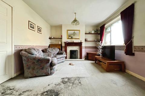 3 bedroom townhouse for sale, Camborne Close, Wigston LE18