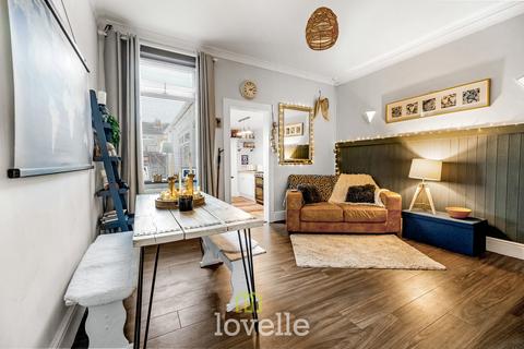 undefined, Columbia Road, Grimsby DN32