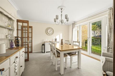 3 bedroom detached house for sale, Oakland Drive,, Neath