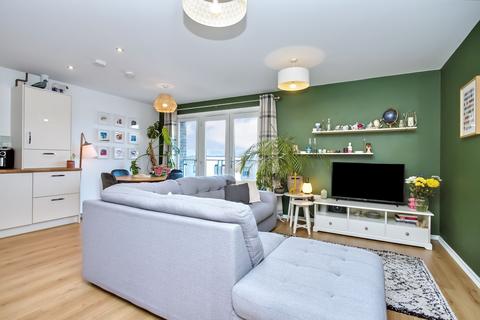 undefined, Flat 20, 6 Arneil Drive, Crewe, Edinburgh, EH5 2GR