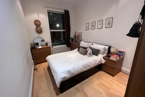 undefined, Grosvenor Avenue, London