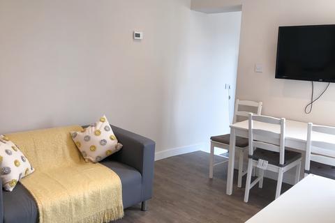 undefined, Gloucester Road, Bristol BS7