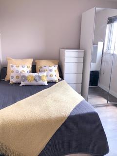 undefined, Gloucester Road, Bristol BS7