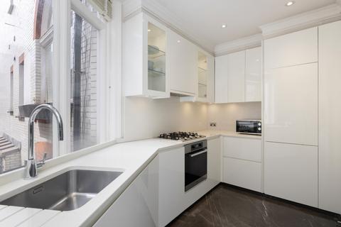 2 bedroom flat for sale, Cadogan Square, London SW1X