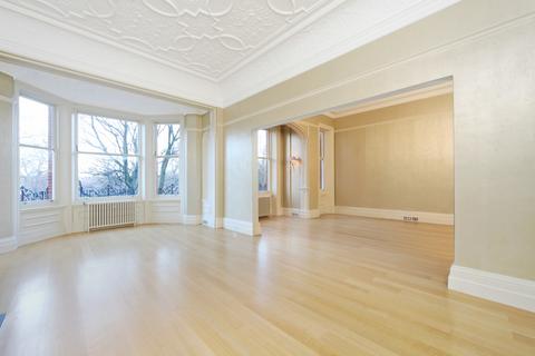 3 bedroom apartment for sale, Wellington Court, Knightsbridge London SW1X