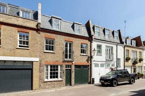 undefined, Clabon Mews London SW1X