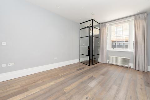 undefined, Clabon Mews London SW1X