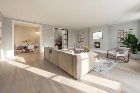 undefined, Clabon Mews London SW1X