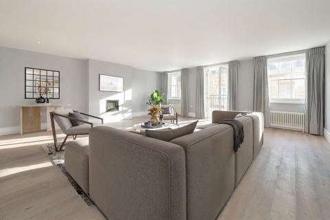 undefined, Clabon Mews London SW1X