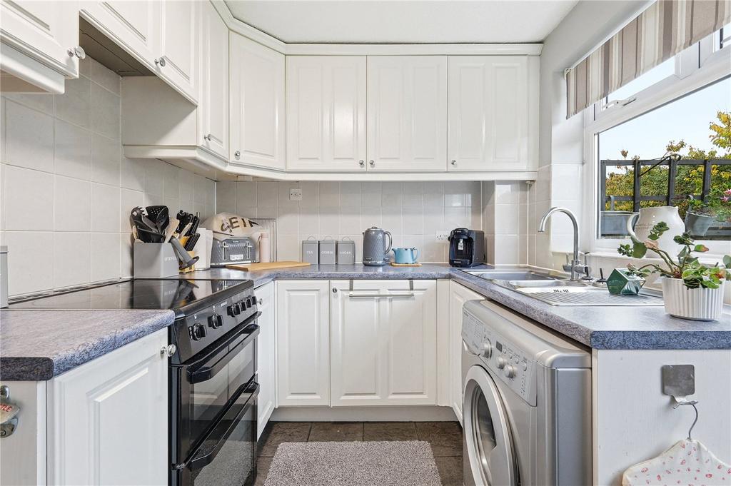Fitted Kitchen