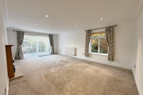 2 bedroom flat for sale, Kings Avenue, Penn Hill, BH14