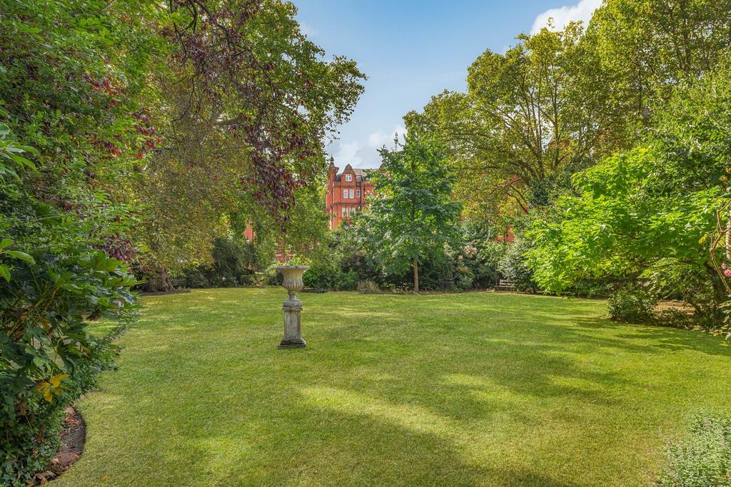Hans Place
