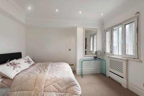 2 bedroom flat for sale, Brompton Road Knightsbridge SW3