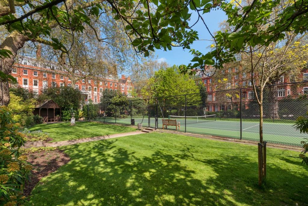Cadogan Square