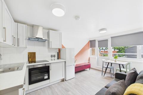 1 bedroom flat to rent, Grove Street Studios The Groves, Liverpool L7