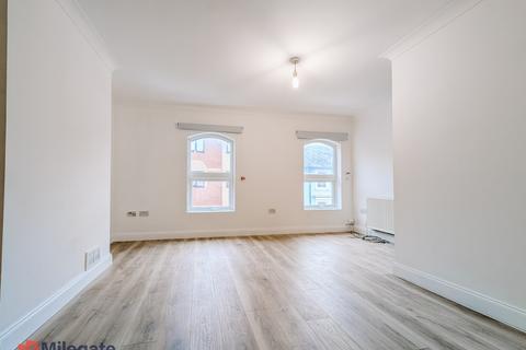 undefined, Windsor Street, Luton LU1