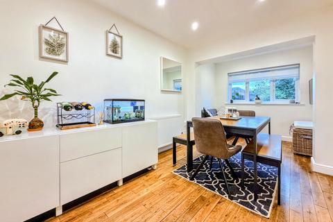 4 bedroom detached house for sale, 11b West Street, Weedon, NN7 4QU