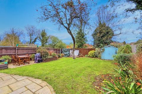 undefined, 11b West Street, Weedon, NN7 4QU