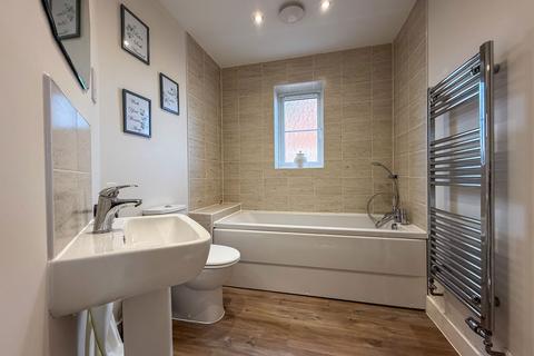 3 bedroom semi-detached house for sale, Fincham Drive, Crowland PE6