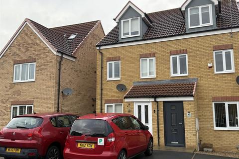 3 bedroom end of terrace house for sale, Greensforge Drive, Ingleby Barwick