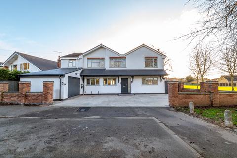 5 bedroom detached house for sale, Spa Drive, Sapcote, LE9