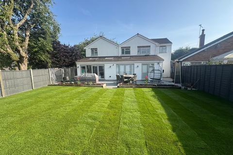 5 bedroom detached house for sale, Spa Drive, Sapcote, LE9