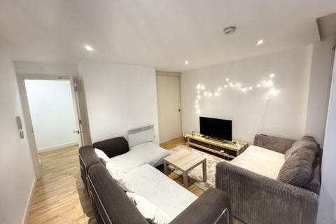 2 bedroom apartment to rent, Arundel Street, Manchester, M15
