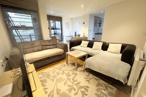 2 bedroom apartment to rent, Arundel Street, Manchester, M15
