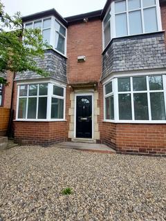1 bedroom in a house share to rent, Room 4