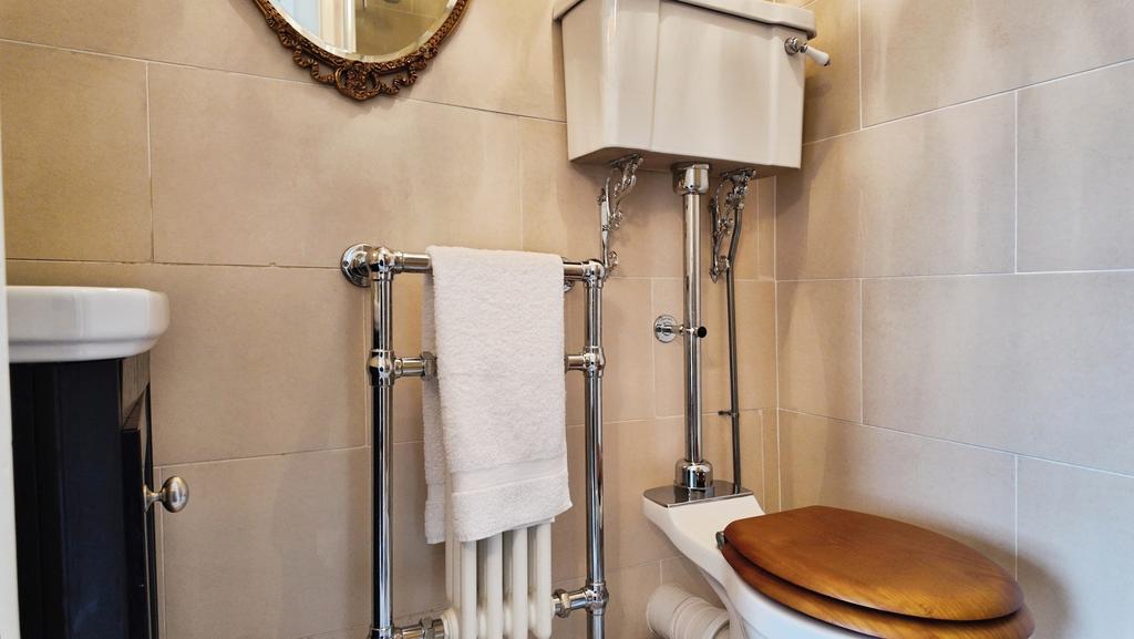 Master Ensuite