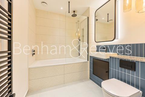 undefined, Viola House, Southall UB1