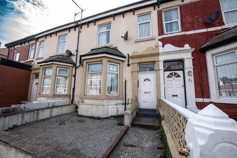 undefined, Warbreck Drive, Blackpool FY2