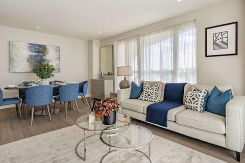 2 bedroom apartment to rent, Westferry Circus, London E14