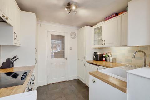 2 bedroom semi-detached bungalow for sale, Ascot Close, Benfleet, SS7