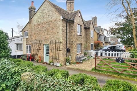 undefined, High Street, Silsoe, Bedfordshire, MK45