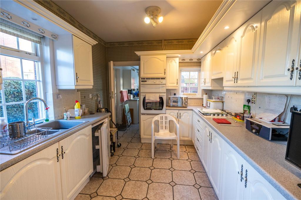 Kitchen-Diner (2)