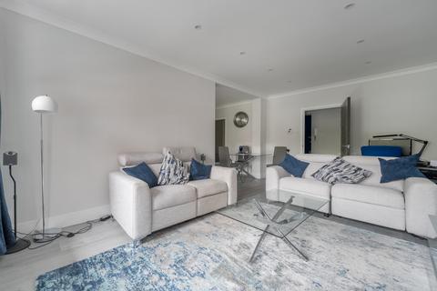 undefined, Bulstrode Court, Gerrards Cross, Buckinghamshire